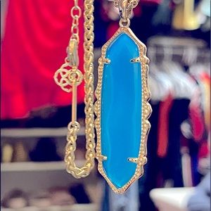 Gorgeous Kendra Scott long pendant necklace